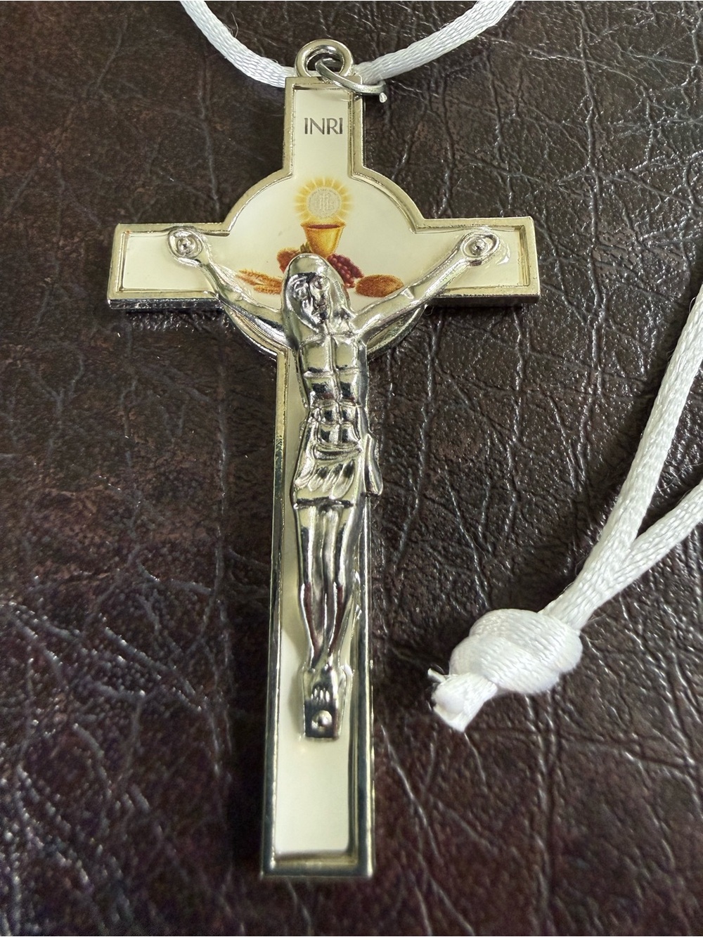 Unique Christian Crucifix Cross Pendant White Cord Necklace Fair Jewelry INRI